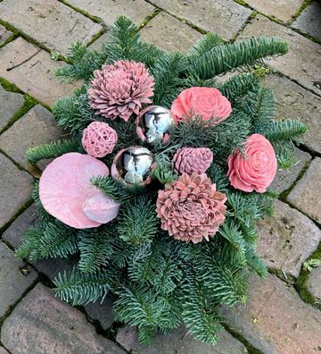 ca.50x50cm Weihnachtliches Grabgesteck Grabschmuck Gesteck zart Rosa Urnen-Grab