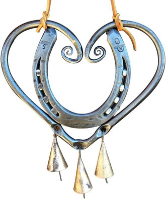 Horseshoe Heart Wind Chimes, Decorative Metal Outdoor Chimes for Home & Garden