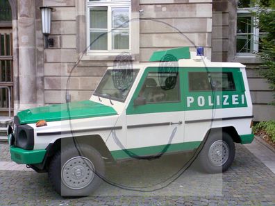 Foto Polizei Geländewagen Mercedes Essen 2009 (Reprint 10 x 15 cm)