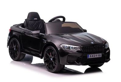 Elektroauto BMW M5 Schwarz