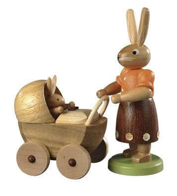 Osterfigur Hasenmutter mit Kinderwagen farbig lassiert klein H= 11cm NEU Ostern