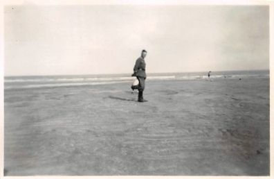 Deutscher Soldat Besatzungtrupp Strand Blonville sur Mer Frankreich