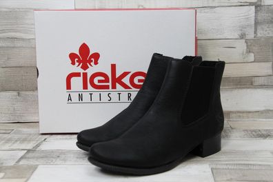 Rieker Damen Kurzstiefelette schwarz mit seitlichem Strecheinsatz, 3 cm Absatzhöhe