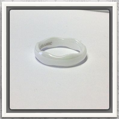 Edelschmiede925 Keramikring weiß mit gewelltem Rand - Trauring