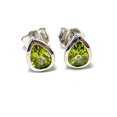 tropfenförmige Ohrstecker 9257- Sterling Silber rhod. facettierten Peridot