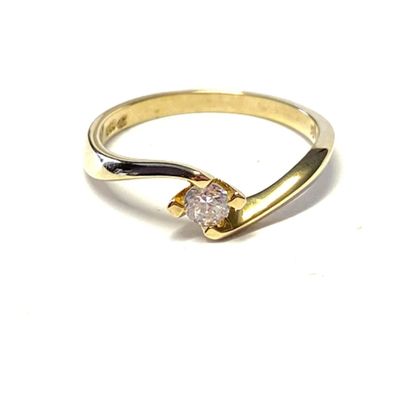 toller Gelbgoldring 333/- poliert mit Zirkonia weiß #56