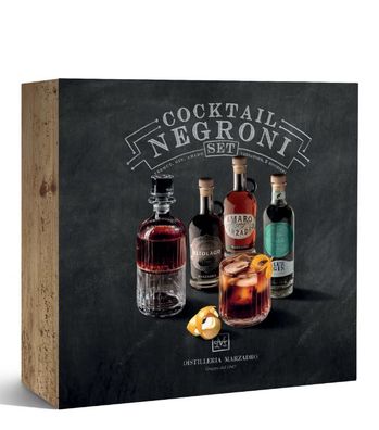 Marzadro Negroni Geschenk-Set (16 - 45 % vol, 0,6 Liter) (16 - 45 % vol, hide)