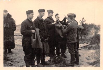 Kleidungsappell Soldaten Bunker Holzheim Eifel