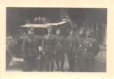 Deutsche Soldaten Infanteriesturmabzeichen Kübelwagen Wanderer