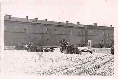 Deutsche Geschütz Batterie Übung Kaserne