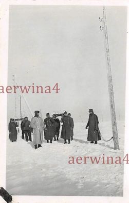 Nachrichtentrupp beim Kabeltrommel bei Kabel verlegen Winter 1941 Ostfront