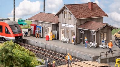 NOCH H0 16268 Figuren-Themenwelt „Bahnsteig”,