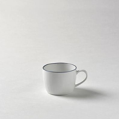 Lambert Piana Kaffee-Teetasse Porzellan, H 7 cm, D 9,5 cm, Dekor Rand weiß / basal