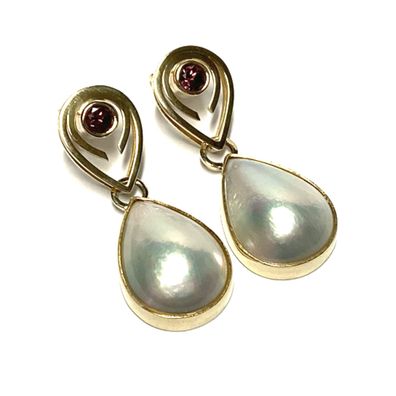 Ohrstecker 333 Gelbgold Mabeperle tropfen Rhodolith facettiert Unikatschmuck Rarität