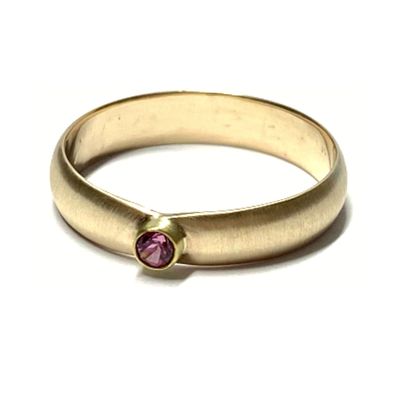 vom Trauring zum Schmuckring 333/- Gelbgold Rhodolith rund facettiert UNIKAT #62