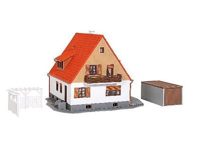 Kibri 38748 H0 Einfamilienhaus mit Terrasse, Garage, Spur H0