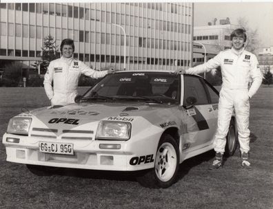 Opel Rallye Team - Manta 400, Weber / Wanger, Pressefoto