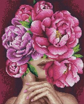 Frau mit Blumenschmuck
