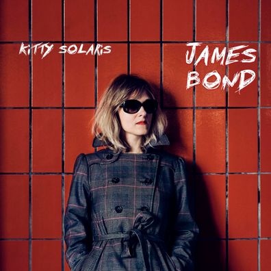 Kitty Solaris: James Bond