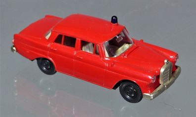 Brekina H0 MB Mercedes Benz 190 Feuerwehr Blaulicht Oldtimer Veteran rot