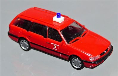 Herpa H0 042321 VW Volkswagen Passat Kombi Feuerwehr Bfw Augsburg Berufsfeuerwehr