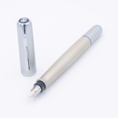 Pelikan Füller M Epoch P360 Titanium Silber