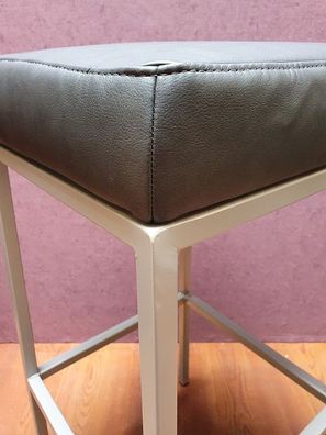 Design Barhocker Tresenhocker forAnne Metall Gestell perlsilber Vintage