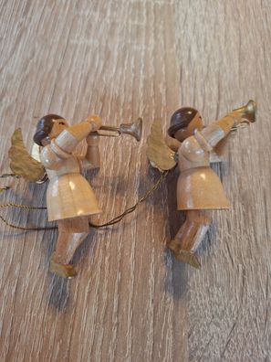 Baumschmuck / Tannenschmuck---2ältere Schwebeengel