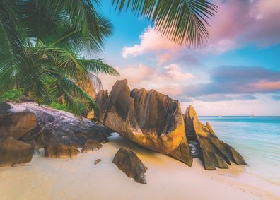 Beautiful Islands: Seychelles