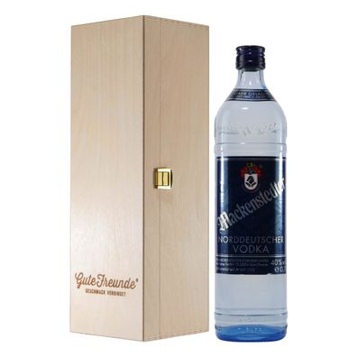 Mackenstedter Norddeutscher Vodka mit Geschenk-Holzkiste