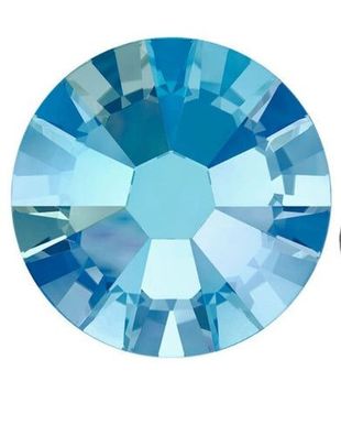 Swarovski® Flatback Hotfix Light Sapphire Aurora SS34