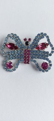 8972 Vintage Butterfly Brosche made with Swarovski Kristallen 40×30mm