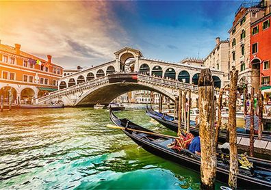 Rialto Brücke in Venedig