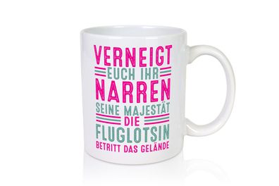 Verneigt euch: Fluglotsin | Flughafen | Flugverkehr - Tasse Weiß