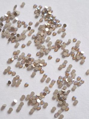 Swarovski® Flatback Rund Silk Shimmer SS5