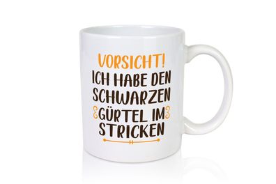 Schwarzen Gürtel im Stricken | Stricknadel - Tasse Weiß