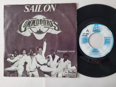 Commodores - Sail on/ Thumpin' music 7'' Vinyl Holland