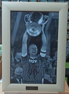 Horst Hrubesch Hamburger SV Europapokalsieger der Landesmeister 1983 Orig Sign