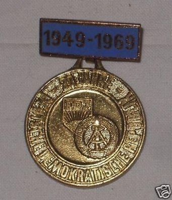 DDR Medaille Pioniertaten für das sozialist. Vaterland