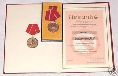 DDR Orden der Kampfgruppen in Bronze Urkunde + Etui