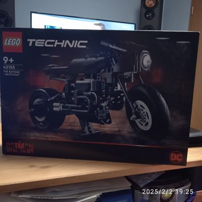 lego 42155 - Technic - The Batmann Batcycle - 9