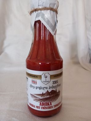 Adjika mit frischen Tomaten - Würzsauce - 330 ml Flasche - Georgien