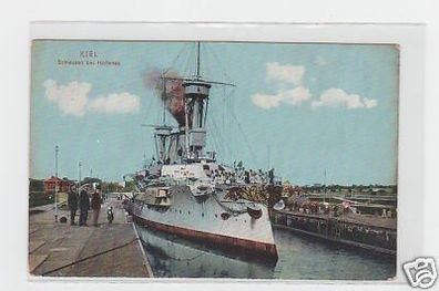 27416 Ak Kiel Schleusen bei Holtenau Kriegsschiff 1918