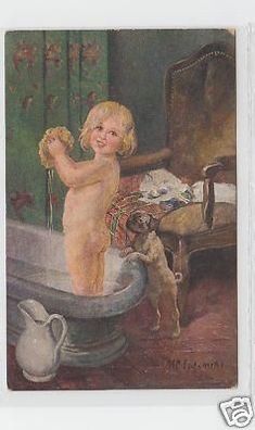25627 Ak Kind und Hund mit Badewanne um 1910