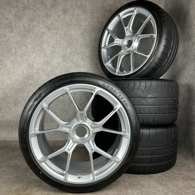 Sommerräder Porsche 992 Original GT3 Felgen 20/21" Touring Silber 992044680CC