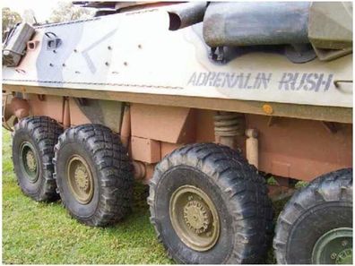 Trumpeter 1:35 6608 LAV II series 8X8 tyres (325/85 R16 XML)