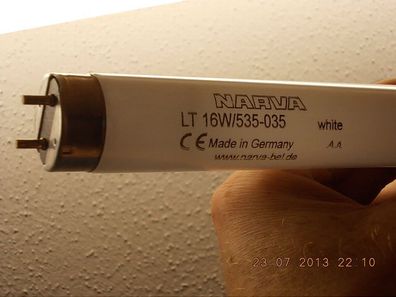 NARVA LT 16W/535-035 white CE Made in Germany LeuchtStoffRöhre 16 w 73,3 73,4 cm Lang