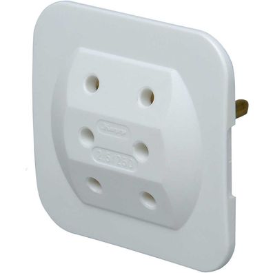 Kopp Elektrotechnik 174902005 Kopp Euro 3-fach-Adapter, extra flach, weiß