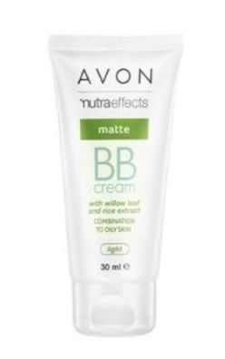 Avon Mattierende BB Creme 5in1 - Light