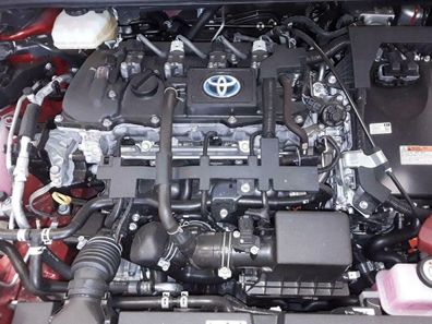 Motor Toyota Corolla 1.8 Hybrid 2ZR-FXE 16TKM 73KW 99PS komplett